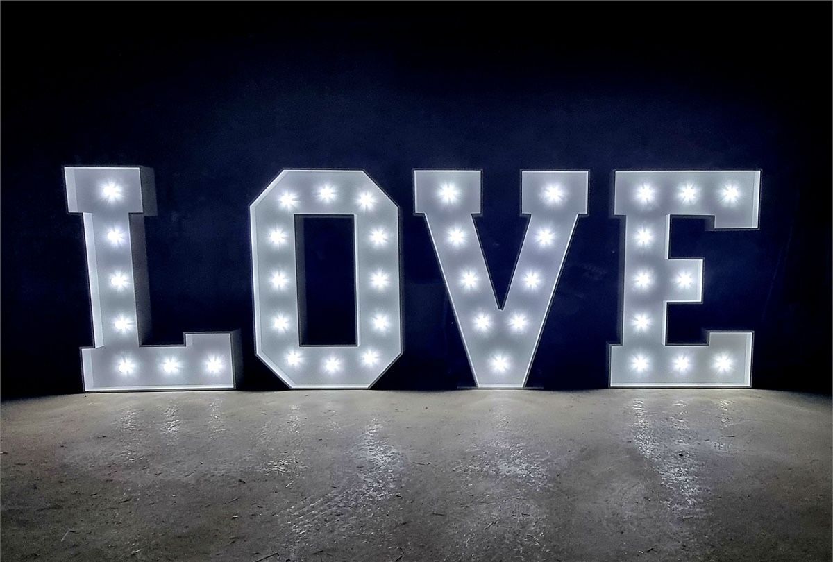 4ft LOVE Letters
